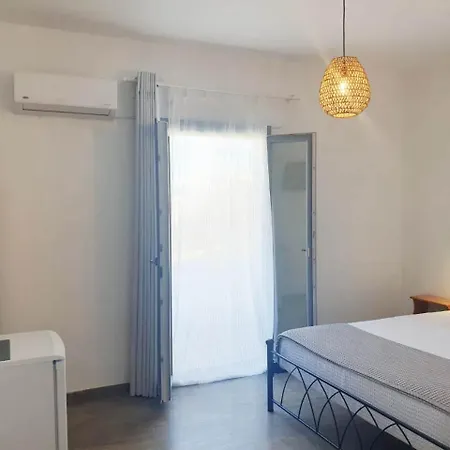 Anemos Town * Naxos City