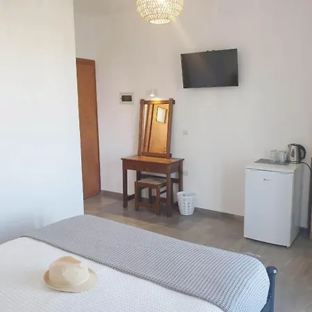 Anemos Town Naxos City