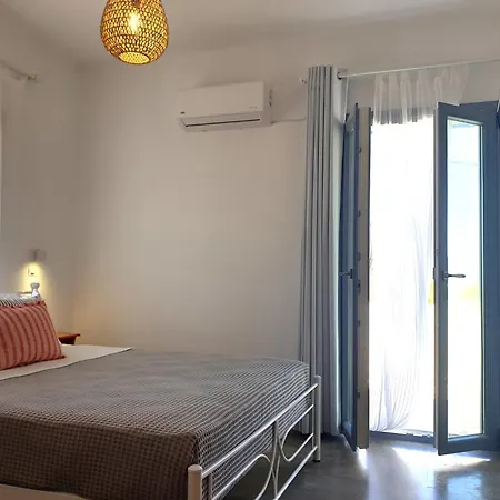 Anemos Town Apartment Naxos City