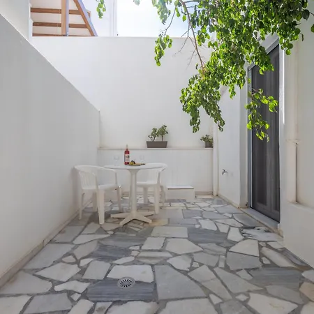 Appartement Anemos Town *